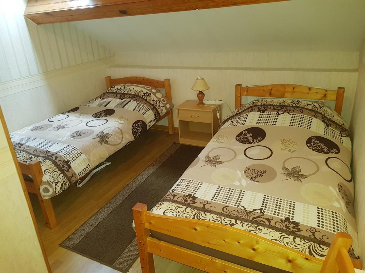 Chambres D'Hotes Vadiera Autun Værelse billede